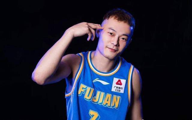 久久亚洲综合色一区二区三区