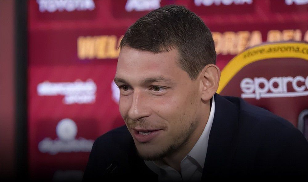 赤坂露娜